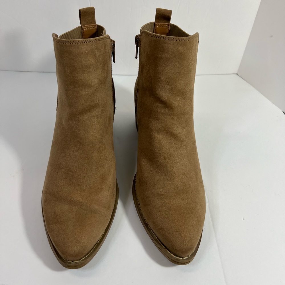 Universal Thread Women's Anya Ankle Boots Memory Foam Insole Tan Size 8 1/2 - Picture 2 of 13